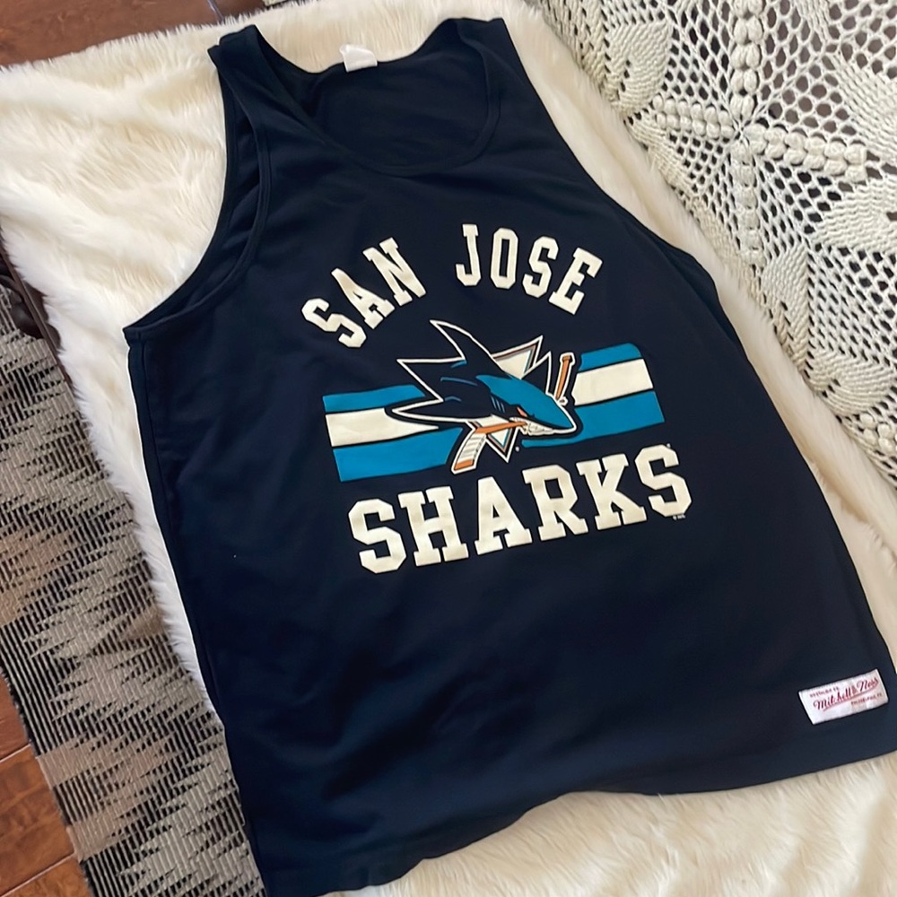 Black mens San Jose sharks tank top.